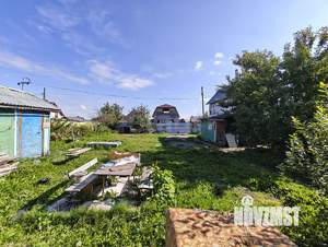 Дом 25м², 2-этажный, участок 8 сот.