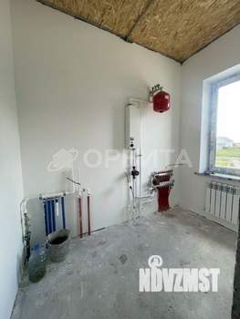 Дом 82м², 2-этажный, участок 4 сот.