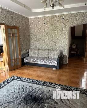 Дом 244м², 2-этажный, участок 10 сот.