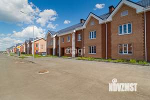 Таунхаус 143м², 3-этажный, участок 3 сот.