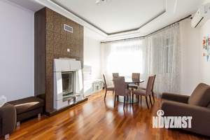 Таунхаус 201м², 3-этажный, участок 2 сот.