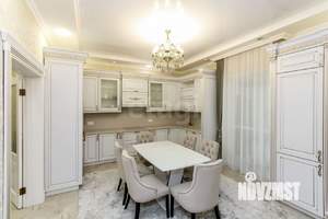 Дом 320м², 2-этажный, участок 12 сот.