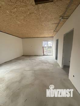 Дом 93м², 1-этажный, участок 8 сот.