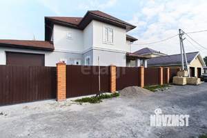 Дом 188м², 2-этажный, участок 8 сот.