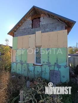 Дом 42м², 2-этажный, участок 3 сот.