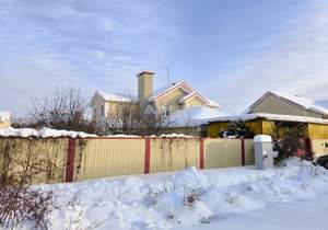 Дом 230м², 3-этажный, участок 10 сот.