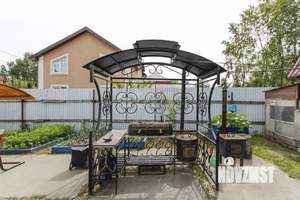 Дом 202м², 2-этажный, участок 8 сот.