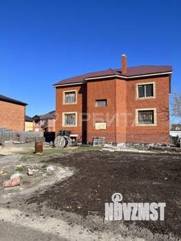 Дом 310м², 2-этажный, участок 15 сот.