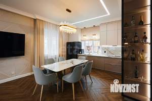 Дом 164м², 2-этажный, участок 9 сот.