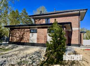 Дом 198м², 2-этажный, участок 10 сот.