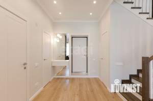 Таунхаус 101м², 3-этажный, участок 3 сот.