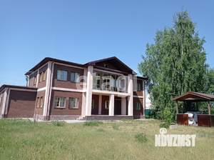 Дом 272м², 2-этажный, участок 15 сот.