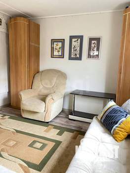 Дом 60м², 3-этажный, участок 6 сот.