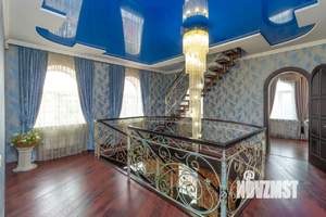 Дом 463м², 4-этажный, участок 12 сот.