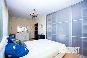 Дом 295м², 3-этажный, участок 10 сот.