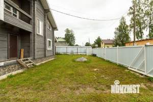 Дом 139м², 2-этажный, участок 8 сот.