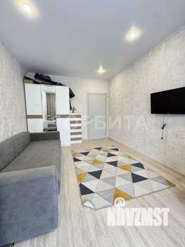 Дом 83м², 2-этажный, участок 6 сот.