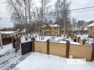 Дом 350м², 2-этажный, участок 30 сот.