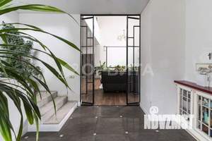 Дом 284м², 2-этажный, участок 9 сот.