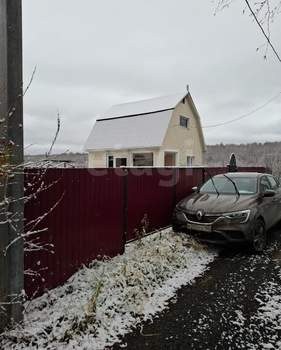 Дом 16м², 2-этажный, участок 8 сот.