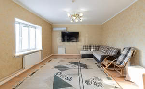 Дом 198м², 2-этажный, участок 10 сот.