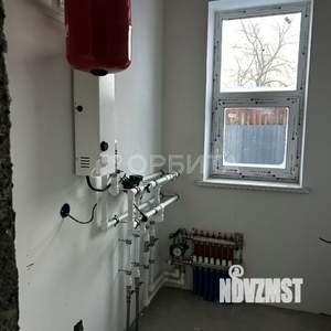 Дом 100м², 2-этажный, участок 6 сот.