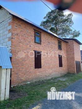 Дом 220м², 2-этажный, участок 10 сот.