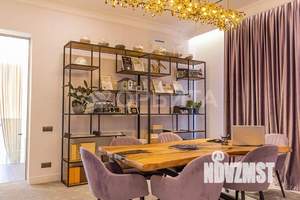 Дом 266м², 2-этажный, участок 8 сот.