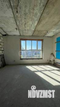 Дом 240м², 3-этажный, участок 11 сот.