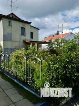 Дом 272м², 2-этажный, участок 14 сот.