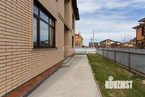 Дом 572м², 3-этажный, участок 15 сот.