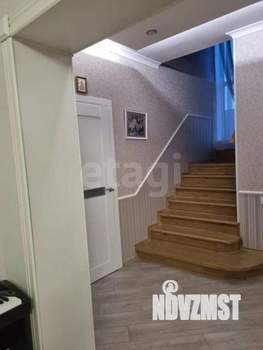 Дом 180м², 2-этажный, участок 10 сот.