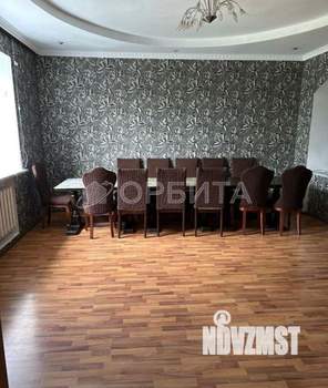 Дом 244м², 2-этажный, участок 10 сот.