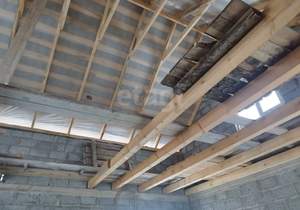 Дом 80м², 2-этажный, участок 10 сот.