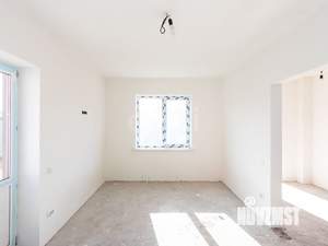 Дом 79м², 2-этажный, участок 4 сот.