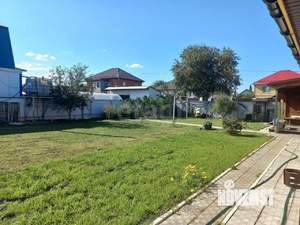 Дом 168м², 2-этажный, участок 12 сот.