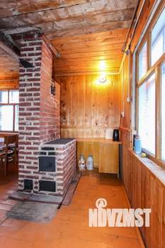 Дом 60м², 2-этажный, участок 6 сот.