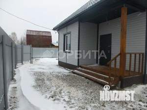 Дом 61м², 2-этажный, участок 6 сот.