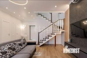 Таунхаус 101м², 3-этажный, участок 3 сот.