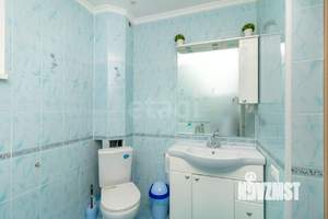 Дом 240м², 2-этажный, участок 10 сот.