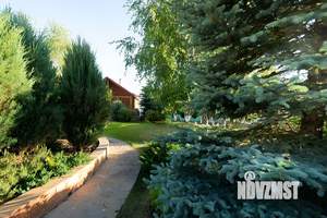 Дом 215м², 2-этажный, участок 10 сот.