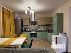 Дом 131м², 2-этажный, участок 6 сот.