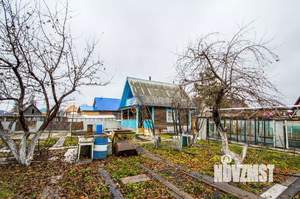Дом 60м², 2-этажный, участок 6 сот.