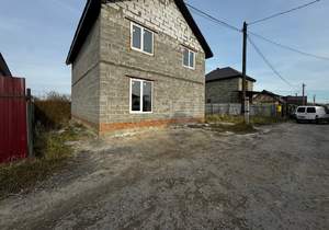 Дом 95м², 2-этажный, участок 4 сот.