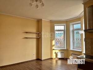 Дом 251м², 3-этажный, участок 6 сот.