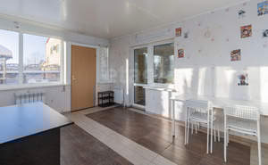 Дом 198м², 2-этажный, участок 10 сот.