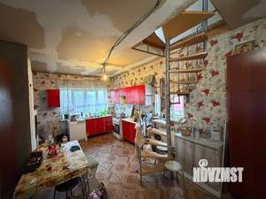 Дом 166м², 3-этажный, участок 14 сот.