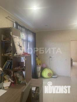 Дом 100м², 2-этажный, участок 6 сот.