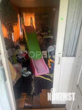 Дом 23м², 2-этажный, участок 4 сот.