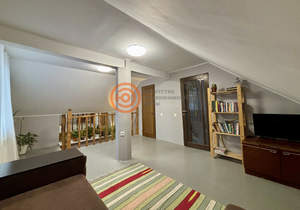 Дом 95м², 2-этажный, участок 4 сот.